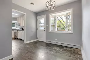 240 Scott Ave, Glen Ellyn, IL 60137 - Photo 10