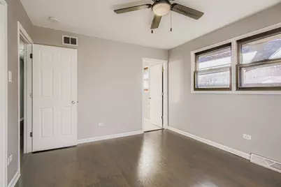 16042 Forest Avenue, Oak Forest, IL 60452 - Photo 8