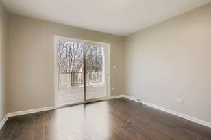 16042 Forest Ave, Oak Forest, IL 60452 - Photo 10
