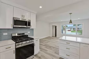 9705 Oak Park Ave, Oak Lawn, IL 60453 - Photo 14