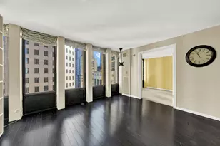 100 E Walton St, Chicago, IL 60611 - Photo 8