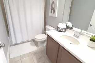 310 S Main St, Lombard, IL 60148 - Photo 6