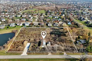 Unit 7C Prairie Grove Dr, Geneva, IL 60134 - Photo 2