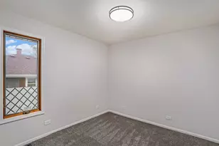 313 Miner St, Bensenville, IL 60106 - Photo 8