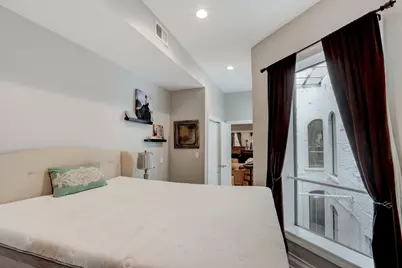 22 W Ontario Street #400, Chicago, IL 60654 - Photo 36