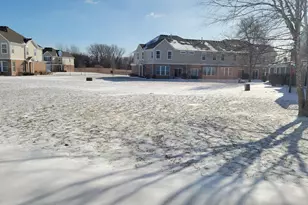 1420 Draper Rd, McHenry, IL 60050 - Photo 18