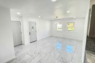 4016 Dempster Ave, Rockford, IL 61108 - Photo 10