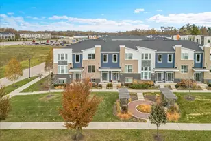 29W710 Everton Dr, Warrenville, IL 60555 - Photo 28