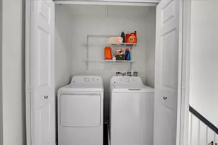 29W710 Everton Dr, Warrenville, IL 60555 - Photo 20