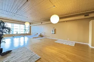 2412 W North Ave, Chicago, IL 60647 - Photo 12