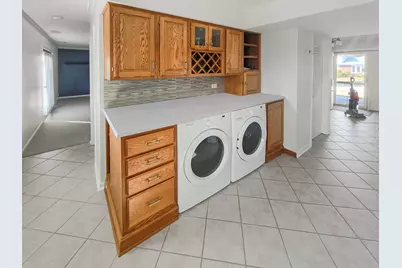 1367 S Elizabeth Street, Lombard, IL 60148 - Photo 6