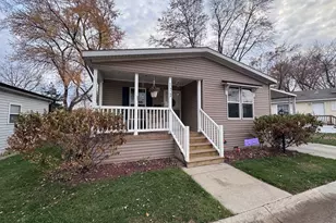 173 Northshore Rd, Elgin, IL 60123 - Photo 32