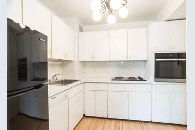 3600 N Lake Shore Drive #523, Chicago, IL 60613 - Photo 8