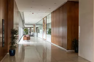 3600 N Lake Shore Dr, Chicago, IL 60613 - Photo 2