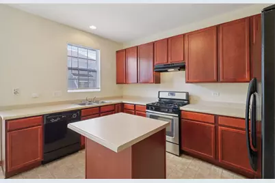 1475 W Sedgewood Court, Round Lake, IL 60073 - Photo 12