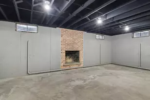 15105 W Rockland Rd, Libertyville, IL 60048 - Photo 46