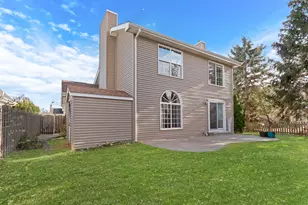 5315 Cypress Cir, Gurnee, IL 60031 - Photo 26