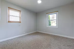 533 Cherry Ln, Glenview, IL 60025 - Photo 26