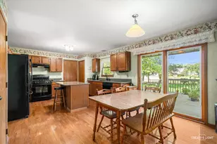 135 Chesterfield Dr, Oswego, IL 60543 - Photo 8