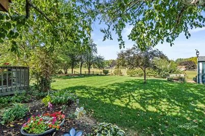 135 Chesterfield Drive, Oswego, IL 60543 - Photo 20