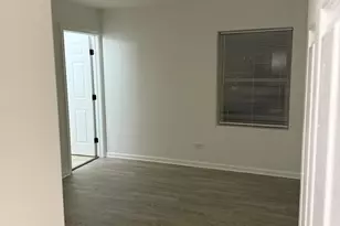 2840 W Flournoy St, Chicago, IL 60612 - Photo 4