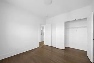 3752 W Roscoe St, Chicago, IL 60618 - Photo 10