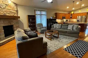 104 River Run Dr, Saint Anne, IL 60964 - Photo 10