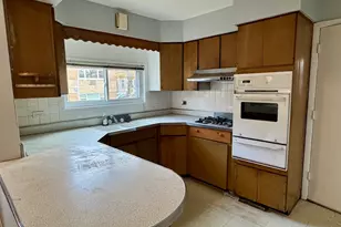 6259 N Artesian Ave, Chicago, IL 60659 - Photo 14