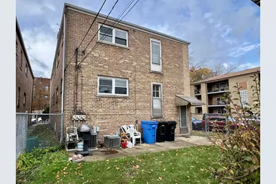 6259 N Artesian Avenue, Chicago, IL 60659 - Photo 4