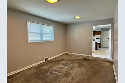6259 N Artesian Avenue, Chicago, IL 60659 - Photo 12
