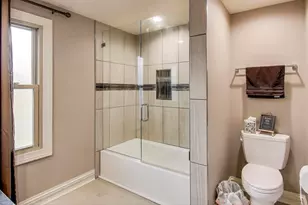 239 Nita Ln, Libertyville, IL 60048 - Photo 34