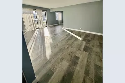 4000 Bayside Drive #110, Palatine, IL 60074 - Photo 6