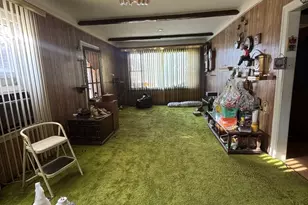 8239 S Ridgeland Ave, Chicago, IL 60617 - Photo 2