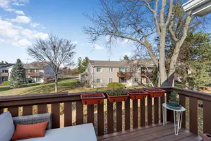 748 Sterling Ct, Bartlett, IL 60103 - Photo 28