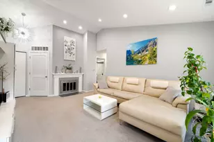 748 Sterling Ct, Bartlett, IL 60103 - Photo 4