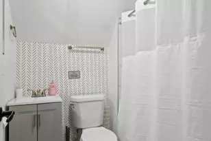 4249 N Central Park Ave, Chicago, IL 60618 - Photo 20
