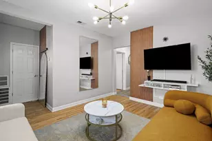 4249 N Central Park Ave, Chicago, IL 60618 - Photo 4