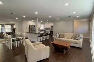 [Address not provided], Willowbrook, IL 60527 - Photo 4