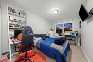 352 E 77th St, Chicago, IL 60619 - Photo 32