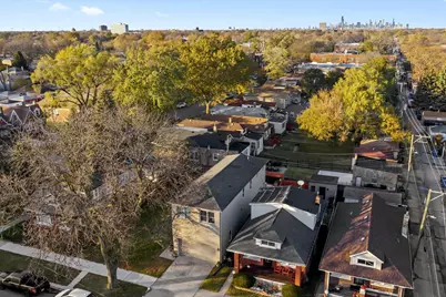 352 E 77th Street, Chicago, IL 60619 - Photo 10