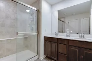 1017 Atterberg Rd, South Elgin, IL 60177 - Photo 12