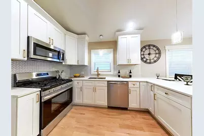 9221 S Normal Avenue, Chicago, IL 60620 - Photo 6