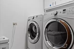 414 S Dee Rd, Park Ridge, IL 60068 - Photo 28