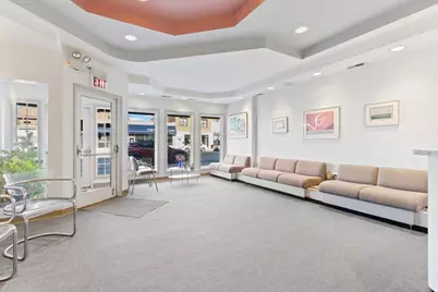 2719 W Peterson Avenue, Chicago, IL 60659 - Photo 2