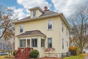 404 E Benton St, Morris, IL 60450 - Photo 2