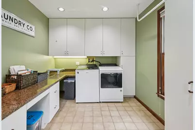 404 E Benton Street, Morris, IL 60450 - Photo 28