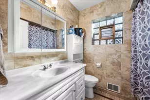 3118 N 76th Ct, Elmwood Park, IL 60707 - Photo 6