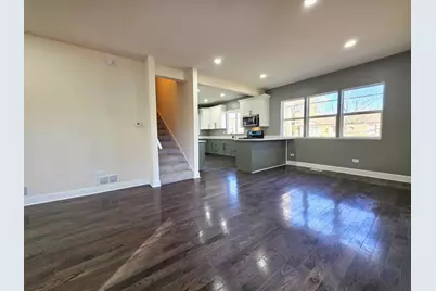 286 Hamilton Avenue, Elgin, IL 60123 - Photo 4