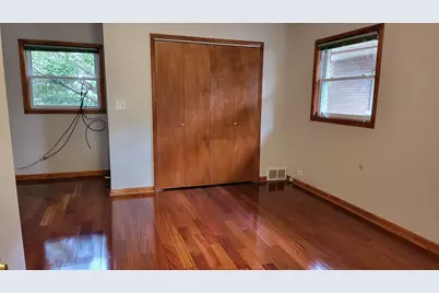 7023 S Bennett Avenue, Chicago, IL 60649 - Photo 14