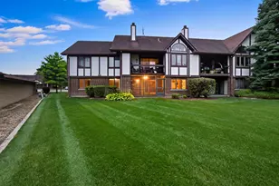 6740 180th St, Tinley Park, IL 60477 - Photo 10